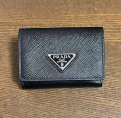 【美品✨】プラダ サフィアーノトライアングル 財布 RFID
