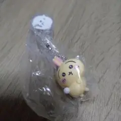 ちいかわ　フィギュアキーホルダー　2 うさぎ