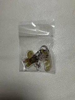 MBTI アクリルキーホルダー　isfp 冒険家