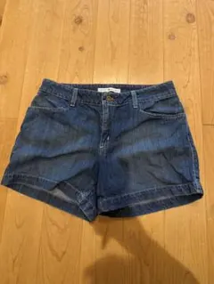 TOMMY HILFIGER デニムショートパンツのサムネイル