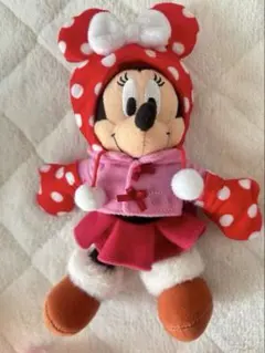 ミニー　ぬいぐるみバッジ　赤白ドットファンキャップ　水玉　ぬいば　ディズニー