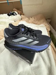 adidas SUPERnova M GTX 8.5 未使用品です。