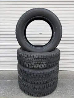 2025年最新】215/60r17 スタッドレス 4本セットの人気アイテム - メルカリ