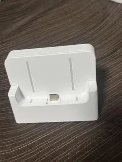 au 卓上ホルダ KYF41PUA 充電スタンド - メルカリ