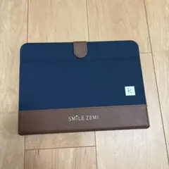 SMILE ZEMI タブレットケース ネイビー/ブラウン