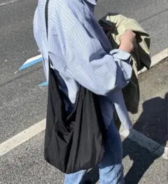 【完売品】nugu POIK sharon light cross bag