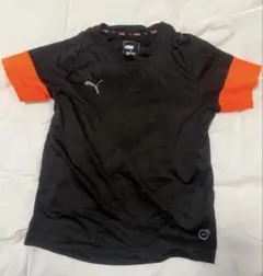 PUMA 黒オレンジ Tシャツ