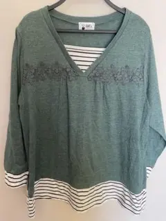 大きいサイズ 緑色ストライプ裾刺繍長袖トップス 4L