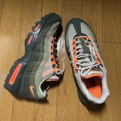 大人気 Nike Air Max 95 希少カラー オレンジ/オリーブ