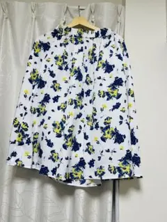 フレアスカート 花柄 ひざ丈