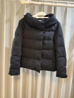BEAMS ブラック フード付きダウンジャケット