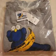 ユニクロ×カウズ　スウェット Sサイズ