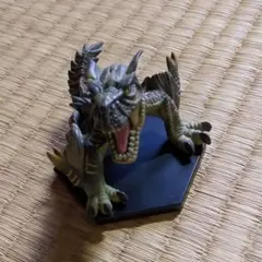 モンハン　フィギュア J