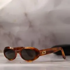GUCCI archive y2k オーバル 鼈甲 ロゴ サングラス ケース