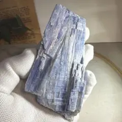 サ*シ様 タンザナイト 灰簾石 原石 鉱物標本 天然石 30 - メルカリ