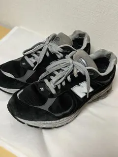 New Balance 2002R GORE-TEX 