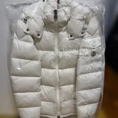 極美品 MONCLER \"MAYA マヤ\" ホワイト 確実正規品 T2 MONCLER モンクレール ダウンジャケット メンズ MAYA マヤ ダウン