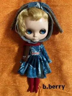 ブライス　ICドールサイズ　アウトフィット 帽子とマフラー　ドレス　ソックス