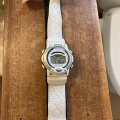 CASIO PRO TREK デジタル腕時計 ホワイト