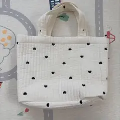 美品 イブルトートバッグ ハート柄 ヌビバッグ