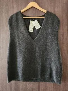 タグ付き ユニクロ 3D スフレヤーン Ｖネック ベスト レディースLサイズ