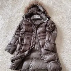 ラクーン ダウンジャケット