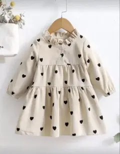 ベージュ ハート柄 ワンピース