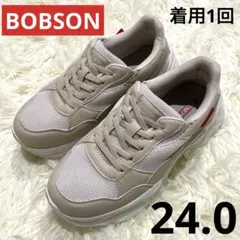 【BOBSON】ホワイトスニーカー　ゴム紐　美品　ベージュ　クリーム　24.0のサムネイル
