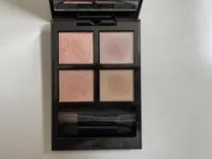 アディクション ザアイシャドウパレット＋ 002 cashmere dream