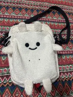 CUNE ショルダーバッグ うさぎ　ふわふわのサムネイル