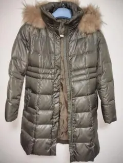 オリーブグリーン ファー付きダウンコート　 サイズ9号