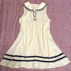 axesfemmeアクシーズ クリーム色フリルレース刺繍装飾フレアワンピース