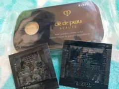 クレドポーボーテタンプードルクレームエクラ オークル10＆ベース2種サンプル