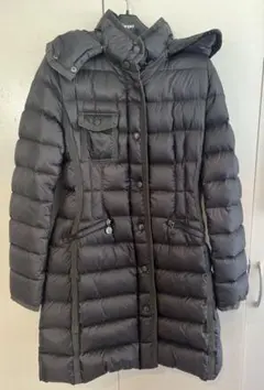 国内正規品　モンクレール　エルミンヌ　ダウンジャケット フード付き