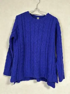 ケーブルニットセーターUネック長袖　ブルー　サイドスリット