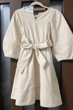 ナチュラルクチュール　ランタンスリーブワンピース