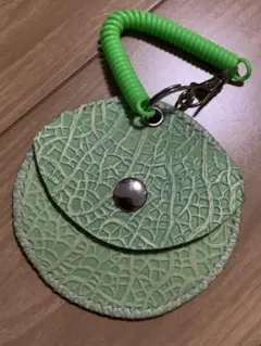 ハンドメイド　レザークラフト　メロン型携帯灰皿