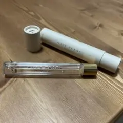 Her lip to BEAUTY NUDE PEARL ロールオン