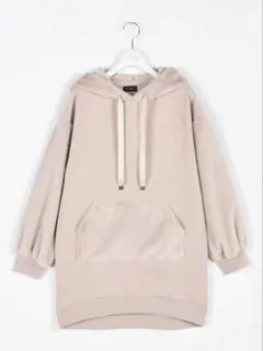 evelyn ポイントボアスウェットワンピース