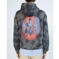 新品 H&M ストレンジャーシングス コラボ パーカー タイダイ 完売 刺繍