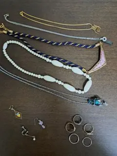 ネックレス他まとめ売り