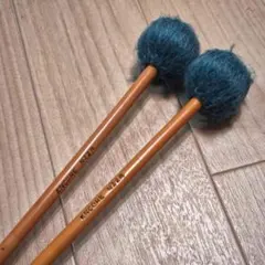 Item thumbnail for item 37089e15-4b45-472b-bfeb-45f32f48cd8e