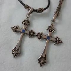 クロスデザイン ネックレス