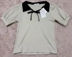 タグ付き!!クリーム色リブ編みパフスリーブトップス