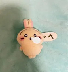 ちいかわ うさぎだらけくじ E賞 ぬいぐるみバッジ ぐ～