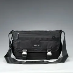 2509* ミルクフェド ロゴプレート メッセンジャーバッグ 大容量 ショルダー