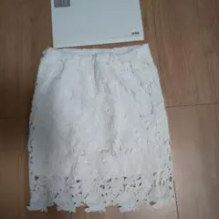 CECIL McBEEスカート