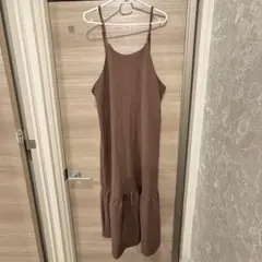 ブラウン キャミソール ワンピース フリル付き
