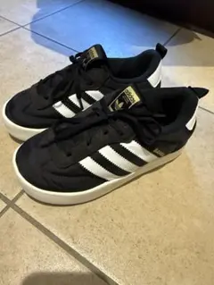 adidas SAMBA キッズ　21cm