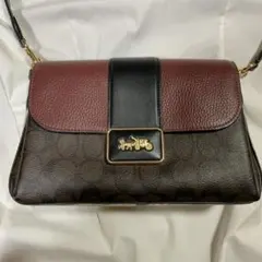 COACH coach コーチ　ショルダーバッグ 馬車デザイン